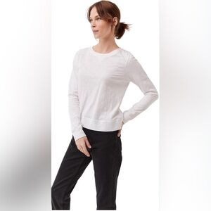 Old Navy White Long Sleeve Tee